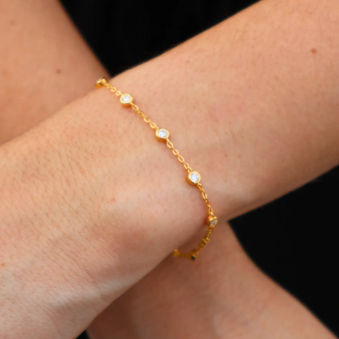 Moissanite Novem Bracelet (Gold) - Image 2