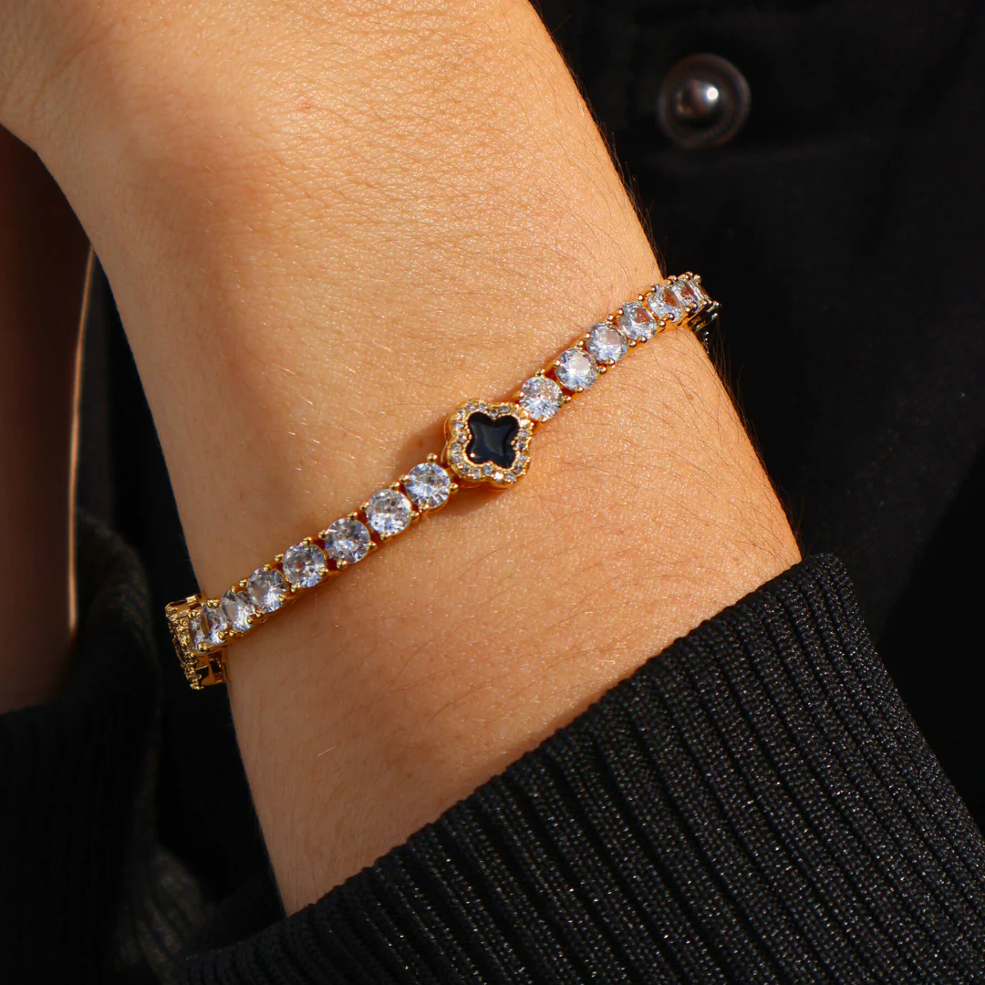 Women's Black Clover Tennis Bracelet (Gold) - 4mm - Image 2